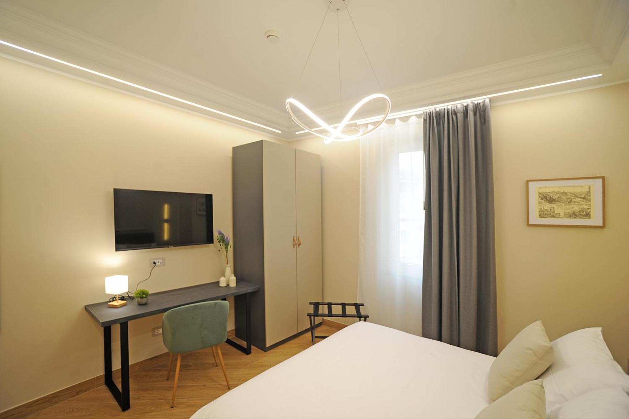 Mom Apartment Rooms&Suites Tivoli Buitenkant foto