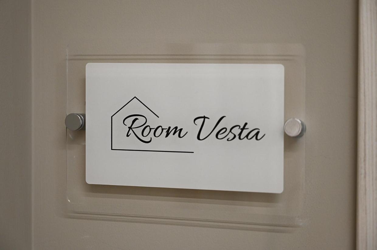 Mom Apartment Rooms&Suites Tivoli Buitenkant foto
