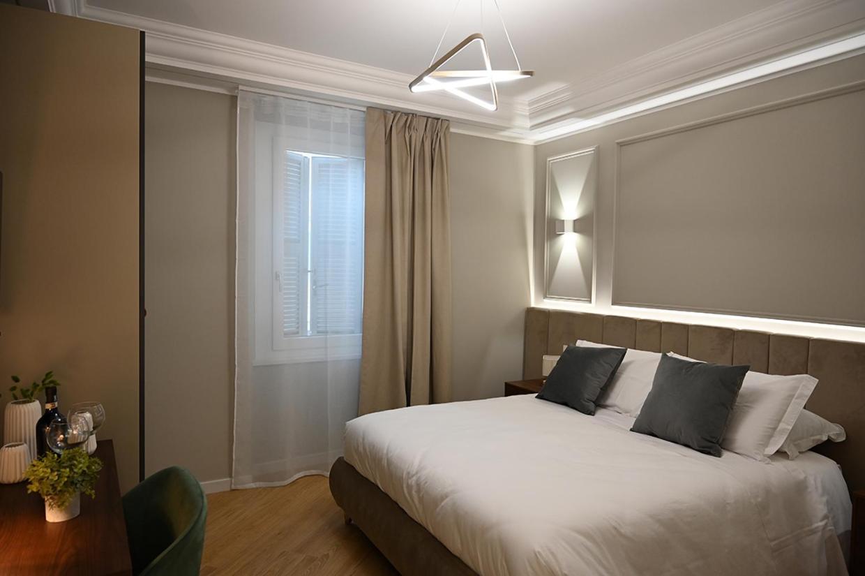 Mom Apartment Rooms&Suites Tivoli Buitenkant foto